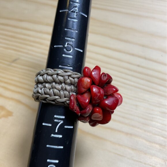 Red Coral Mooga Cluster Chip On Wax String Band - Picture 4 of 4